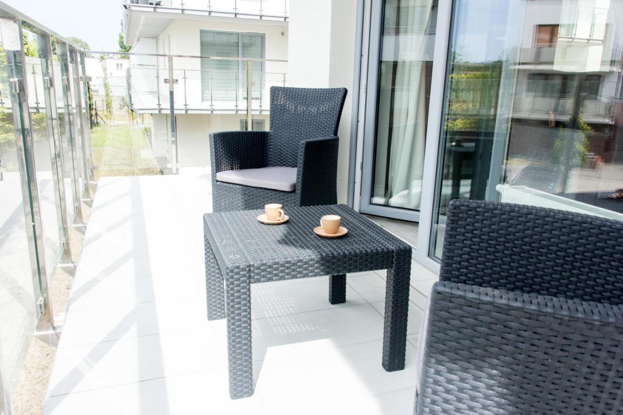 Komfortowy Apartament Lazur Z Garazem Колобжег Экстерьер фото
